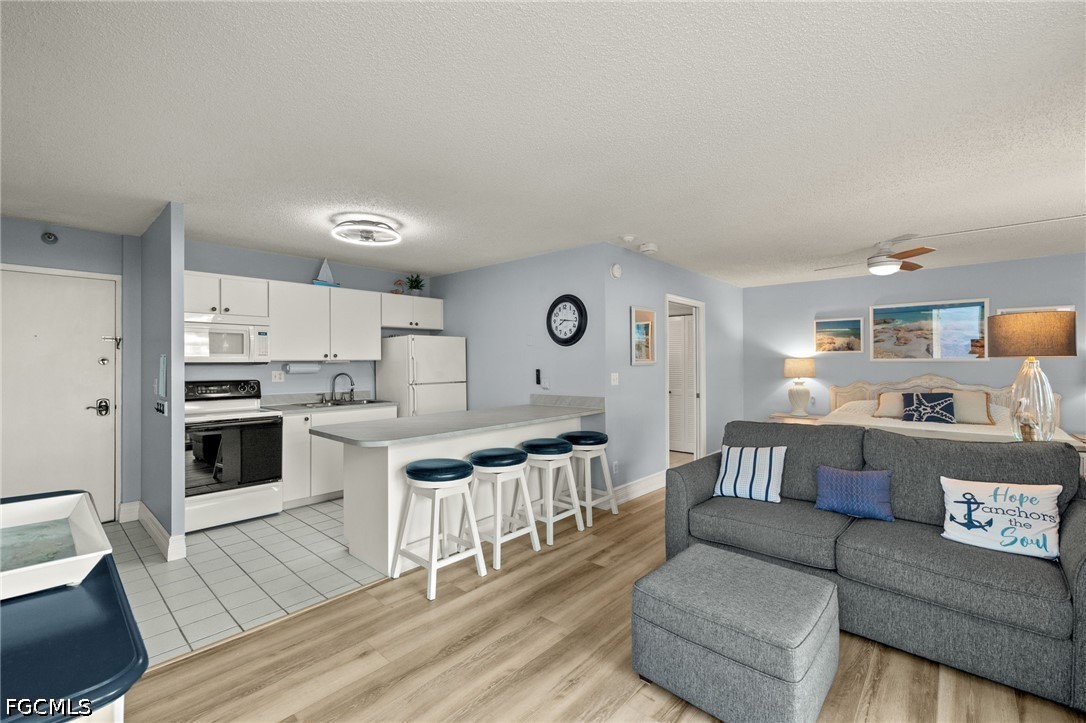 7330 Estero Boulevard 401