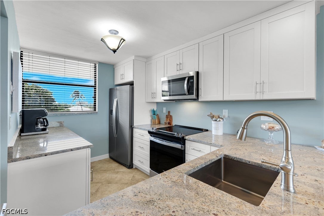 4223 Bay Beach Lane 2D