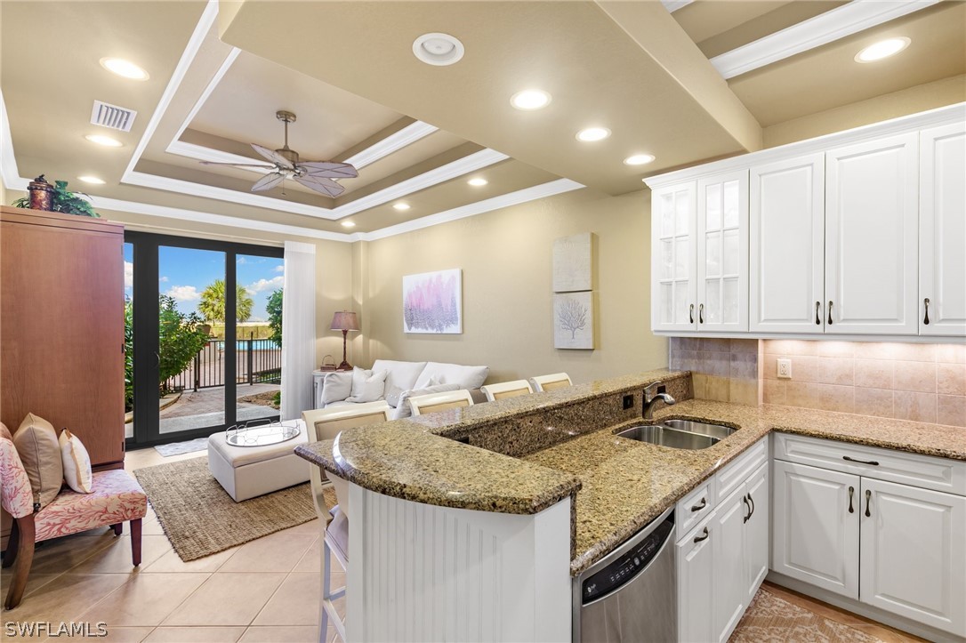 180 Seaview Court 105