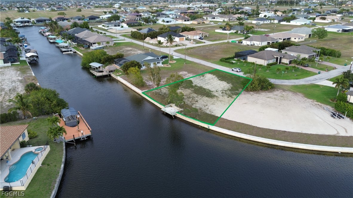402 NW 34th Place