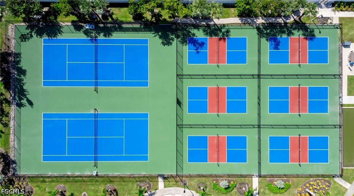 4745 Estero Boulevard 104