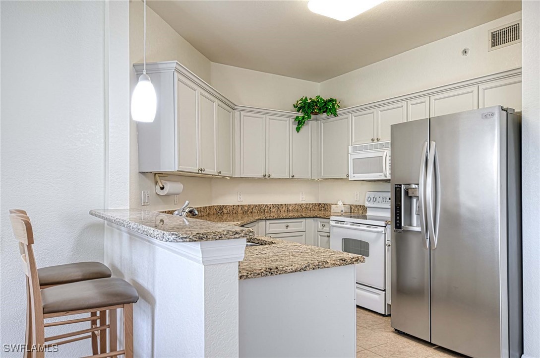 10041 Lake Cove Drive 202