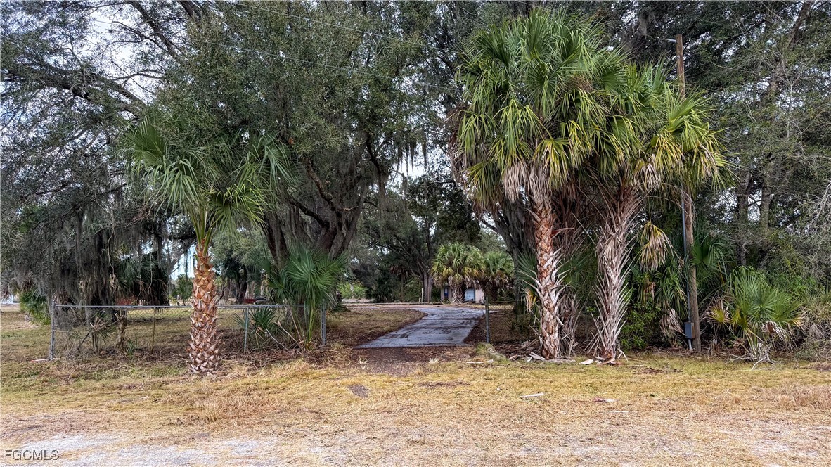 1053 Right Side Road