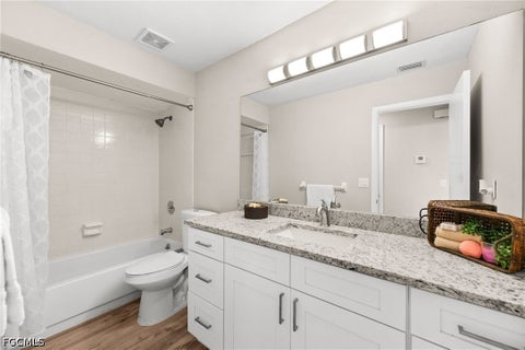 Tiny photo for 1345 SE 40th Terrace #2E, Cape Coral, FL 33904 (MLS # 2026039438)