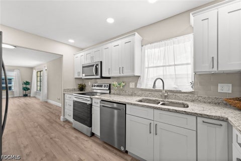 Tiny photo for 1345 SE 40th Terrace #2E, Cape Coral, FL 33904 (MLS # 2026039438)