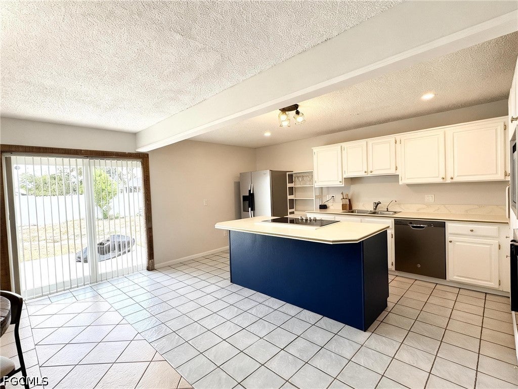 429 SW 44th Street