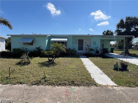Photo of 22147 Catherine Avenue, Port Charlotte, FL 33952 (MLS # 2026022467)