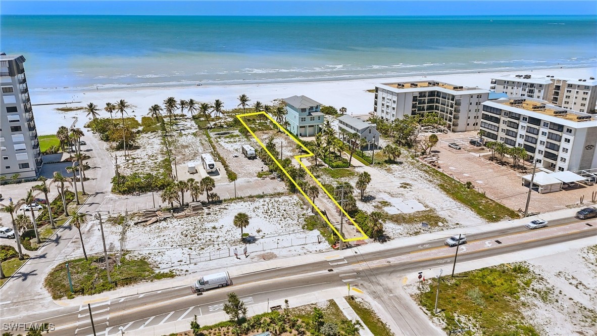 2686 Estero Boulevard