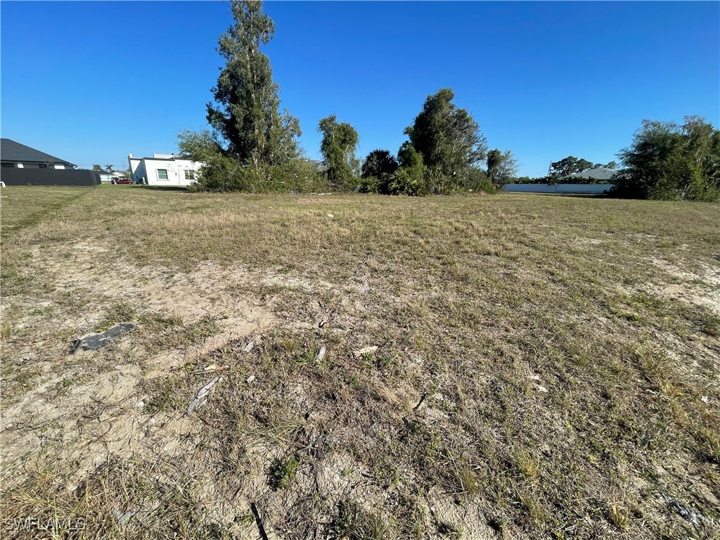 301 NW 16th Place