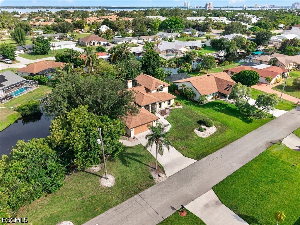 6090 Anchorline Court
