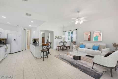 994 Eastham Way V101 Naples FL 34104