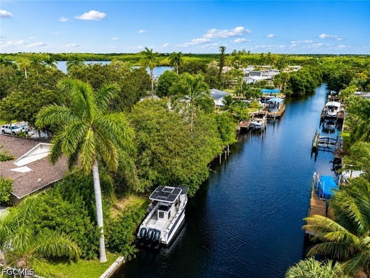 209 KINGSTON DR, FORT MYERS, FL 33905 - Image 56e626ce9795c7ab03572aa0d0df514b/1291398509