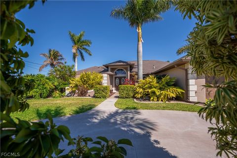 4521 SW 2nd Avenue Cape Coral FL 33914