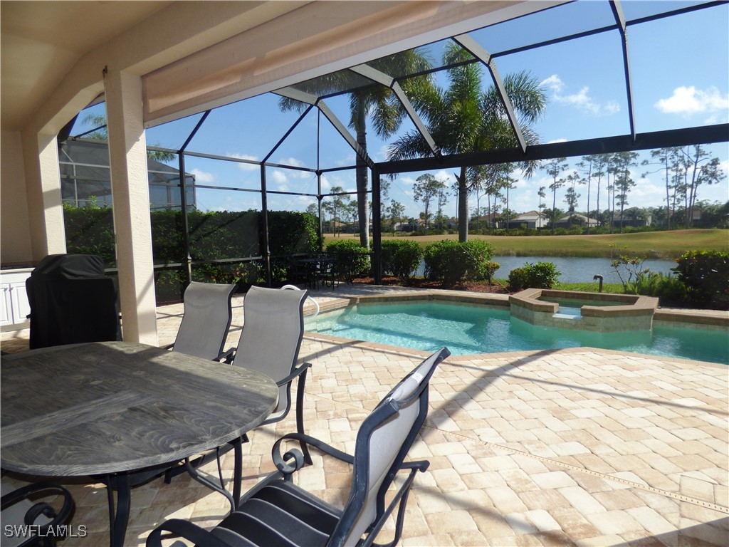 9129 Links Drive
