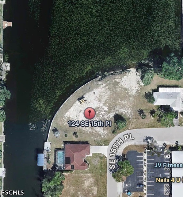 124 SE 15th Place