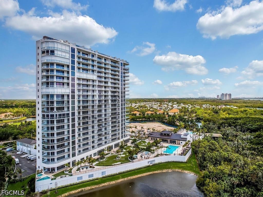 4810 PELICAN COLONY Boulevard 304