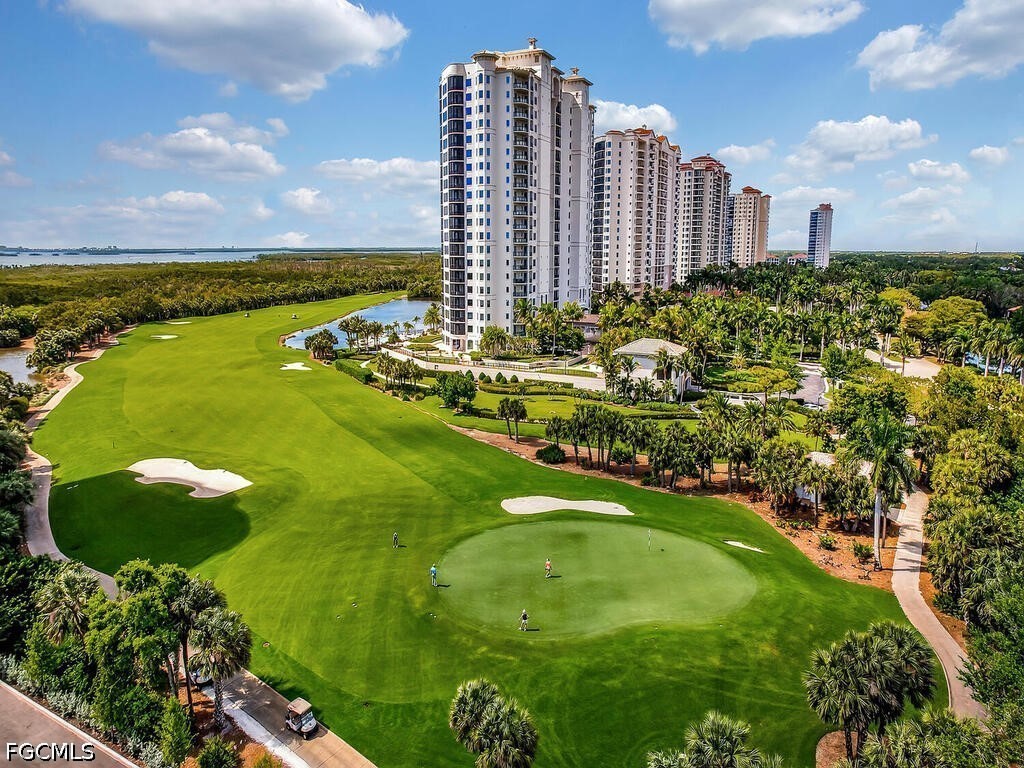 4810 PELICAN COLONY Boulevard 304