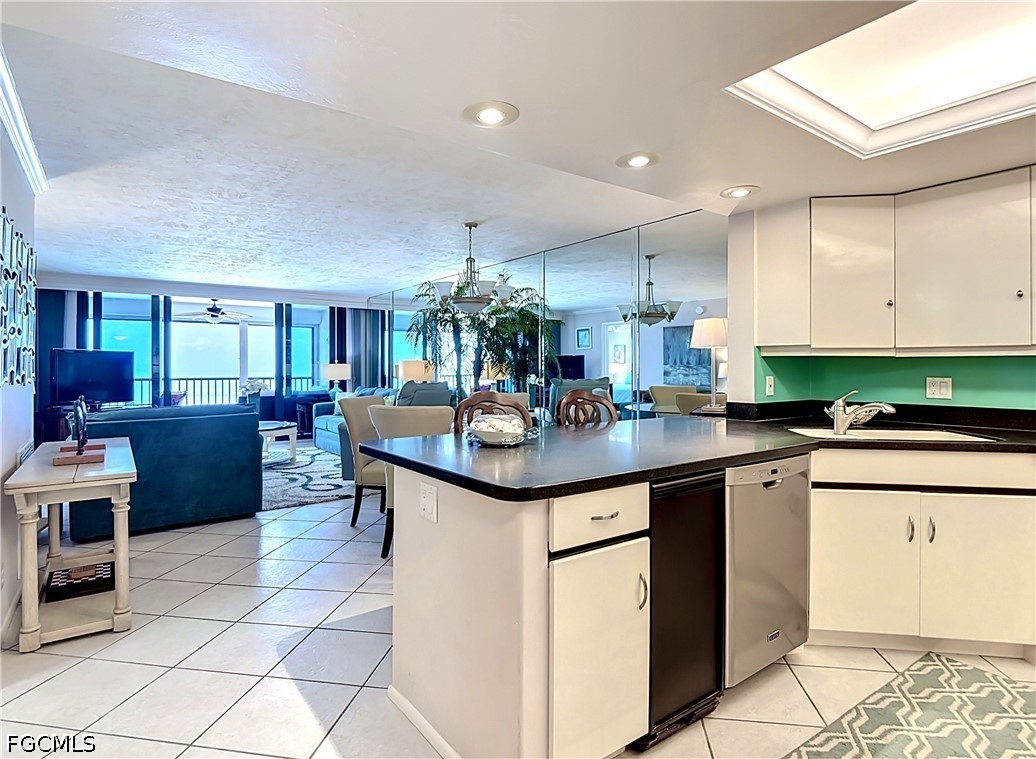 2800 Estero Boulevard PH3
