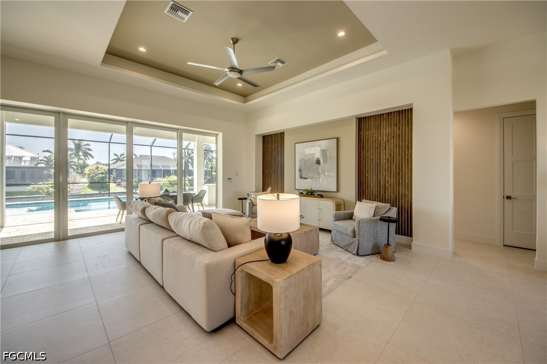 3935 SW 17th Place