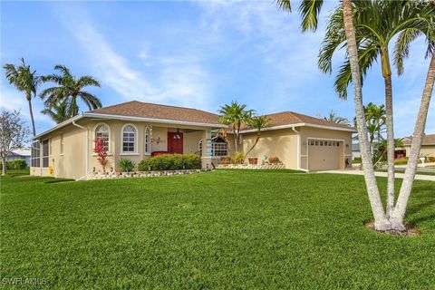 8867 STAGHORN Way Fort Myers FL 33908