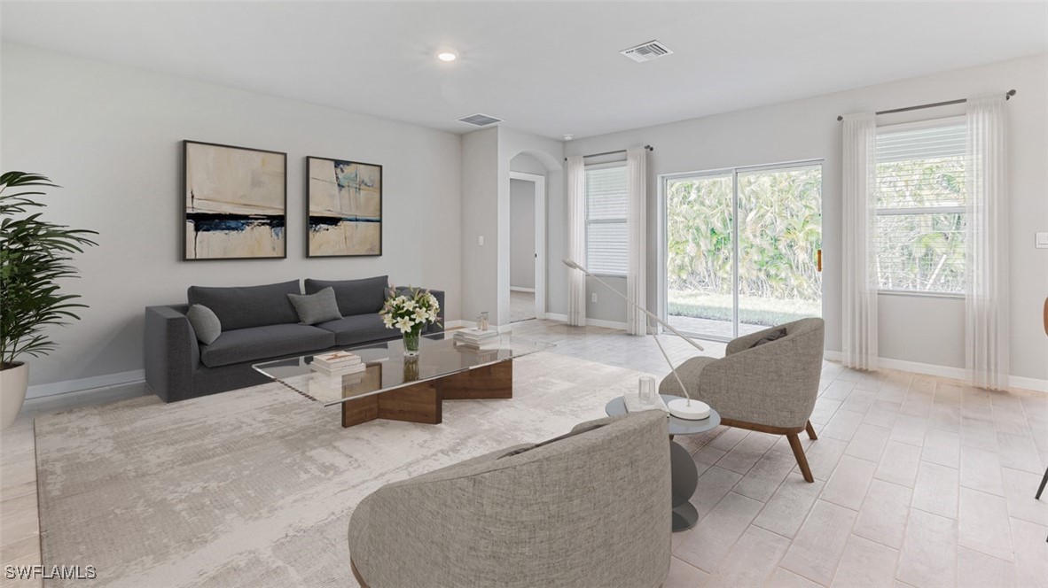 527 NW 7TH Street