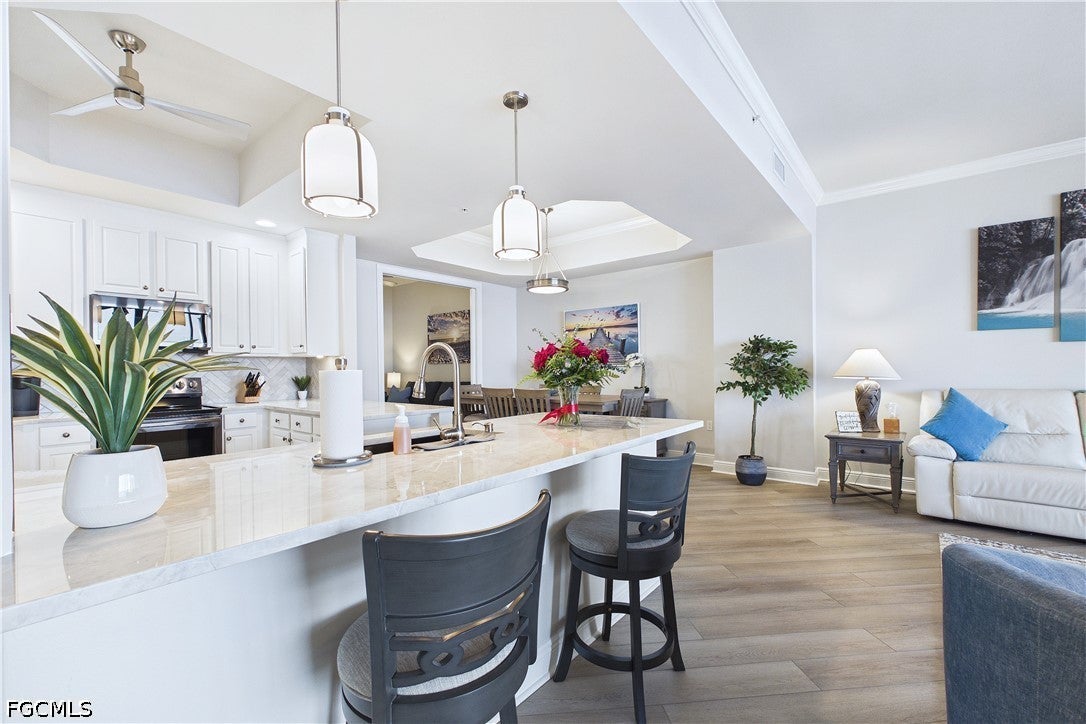 2090 W First Street G2907