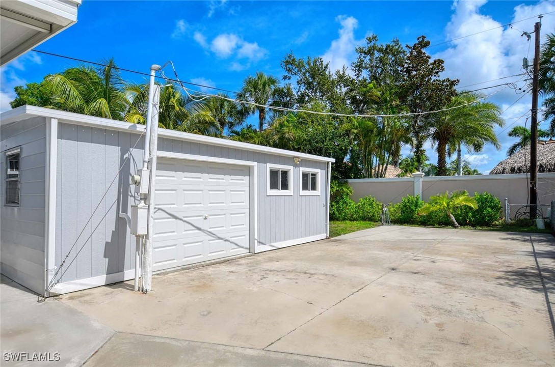 2 Sonderhen Drive