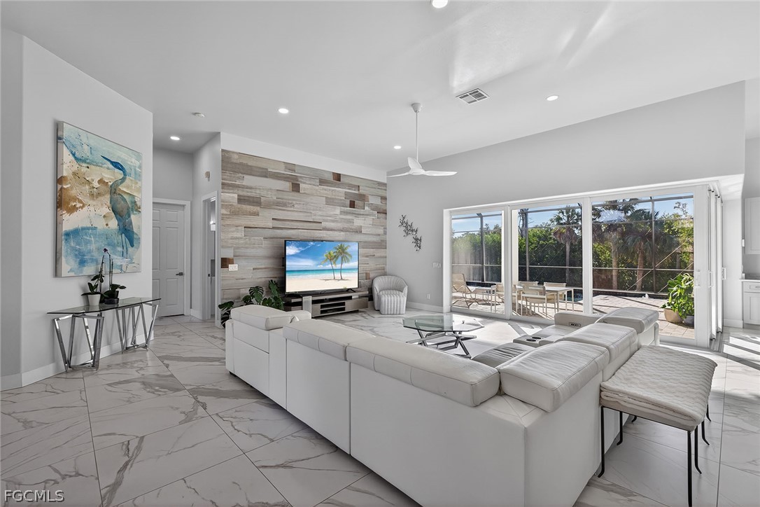 15960 Old Wedgewood Court