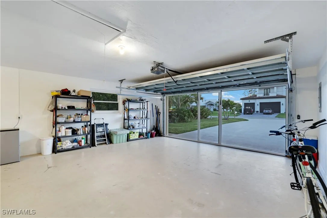 Estero, Florida 33928, United States, 3 Bedrooms Bedrooms, ,2 BathroomsBathrooms,Residential,Pending,10733