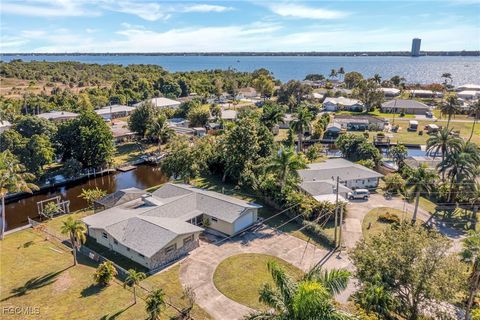 1366 Sunrise Drive North Fort Myers FL 33917