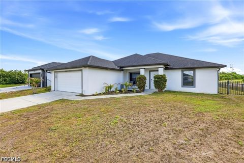 Tiny photo for 4705 Dora Avenue S, Lehigh Acres, FL 33976 (MLS # 2026022634)
