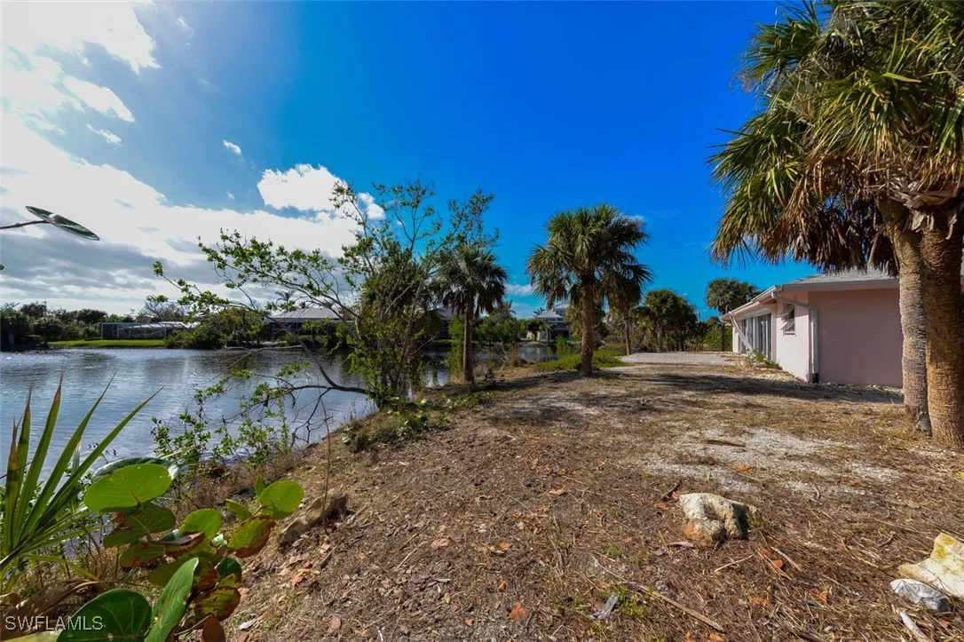 Sanibel, Florida 33957, United States, 3 Bedrooms Bedrooms, ,2 BathroomsBathrooms,Residential,Pending,30624