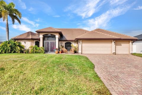 13 NW 8th Terrace Cape Coral FL 33993