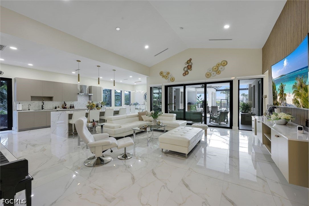 4231 NW 12th Lane