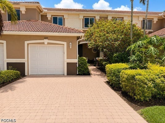 9575 ROUNDSTONE CIR, FORT MYERS, FL 33967 - Image 5950daabd2c7b457178a98aeb54be7bd/494246074