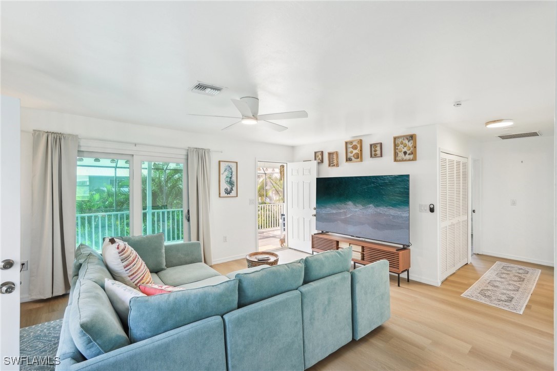 2885 Triggerfish Street