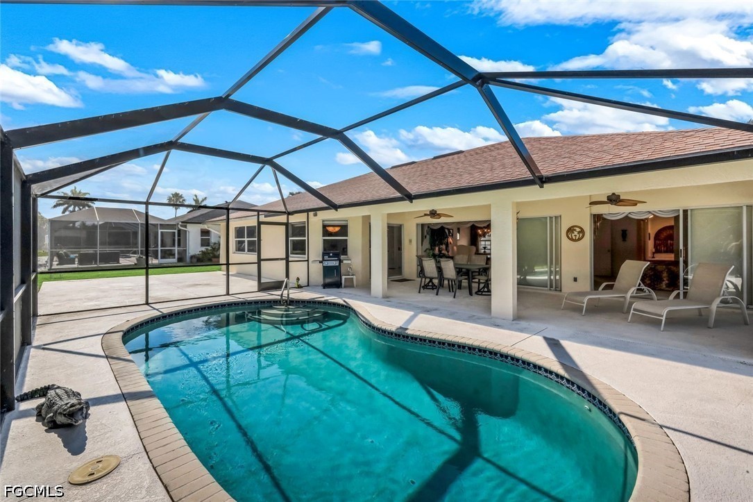 2725 SW 46th Terrace