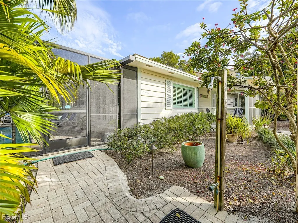 Captiva, Florida, 33924, United States, 2 Bedrooms Bedrooms, ,2 BathroomsBathrooms,Residential,Active,2008229