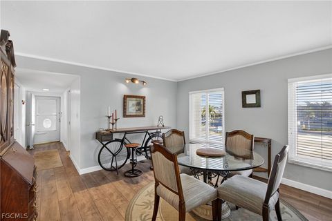 2244 Winkler Avenue 301 Fort Myers FL 33901