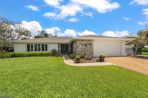 Photo of 5161 Tanglewood Parkway, Fort Myers, FL 33919 (MLS # 2026017841)