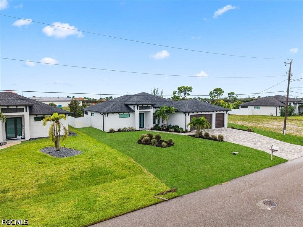 1124 SW 4th Lane