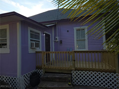 3207 Broadway Fort Myers FL 33901