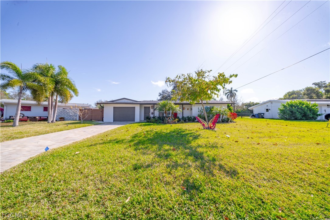 6304 Saint Andrews Circle S