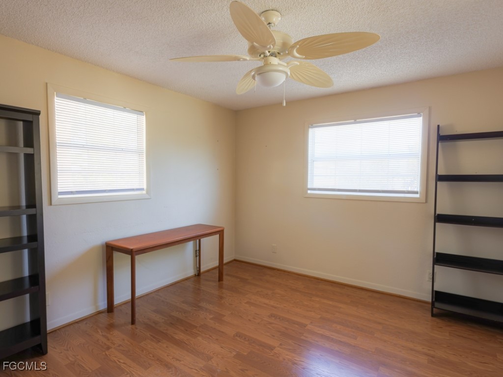 841/843 South Street