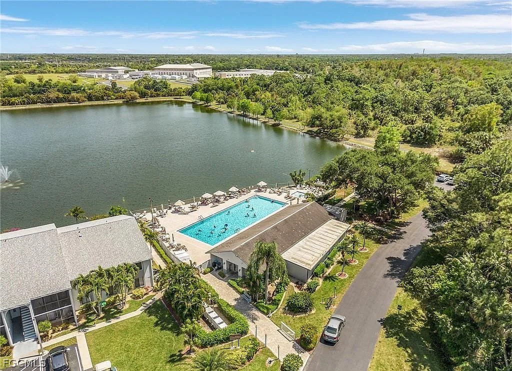 9610 Green Cypress Lane 15