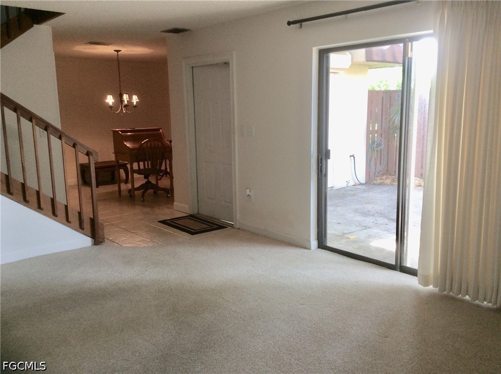 5249 Cedarbend Drive 3