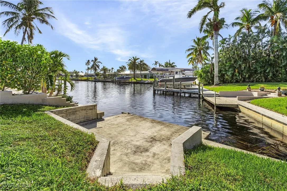 Cape Coral, Florida 33904, United States, 3 Bedrooms Bedrooms, ,2 BathroomsBathrooms,Residential,Active,37297