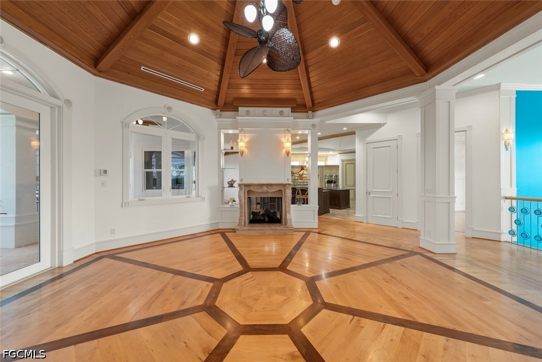 4725 Rue Belle Mer