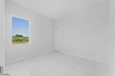 Tiny photo for 510 Kingsbury Lane, Lehigh Acres, FL 33974 (MLS # 2026039683)