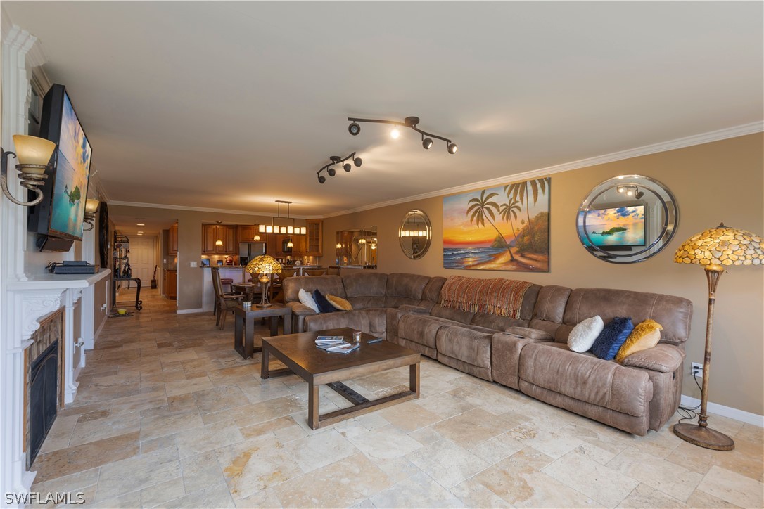 9431 Sunset Harbor Lane 113